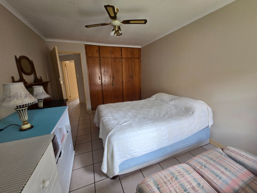 2 Bedroom Property for Sale in Heuwelsig Free State